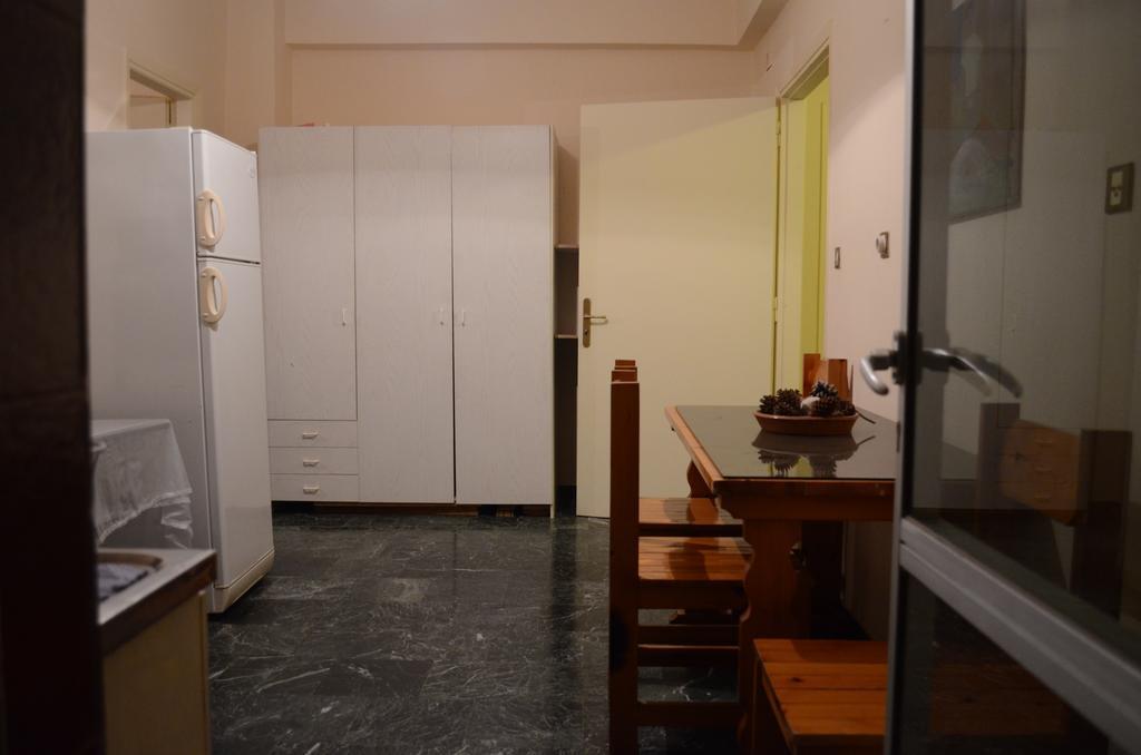 Kineta Apartments ภายนอก รูปภาพ
