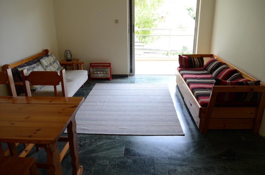 Kineta Apartments ภายนอก รูปภาพ